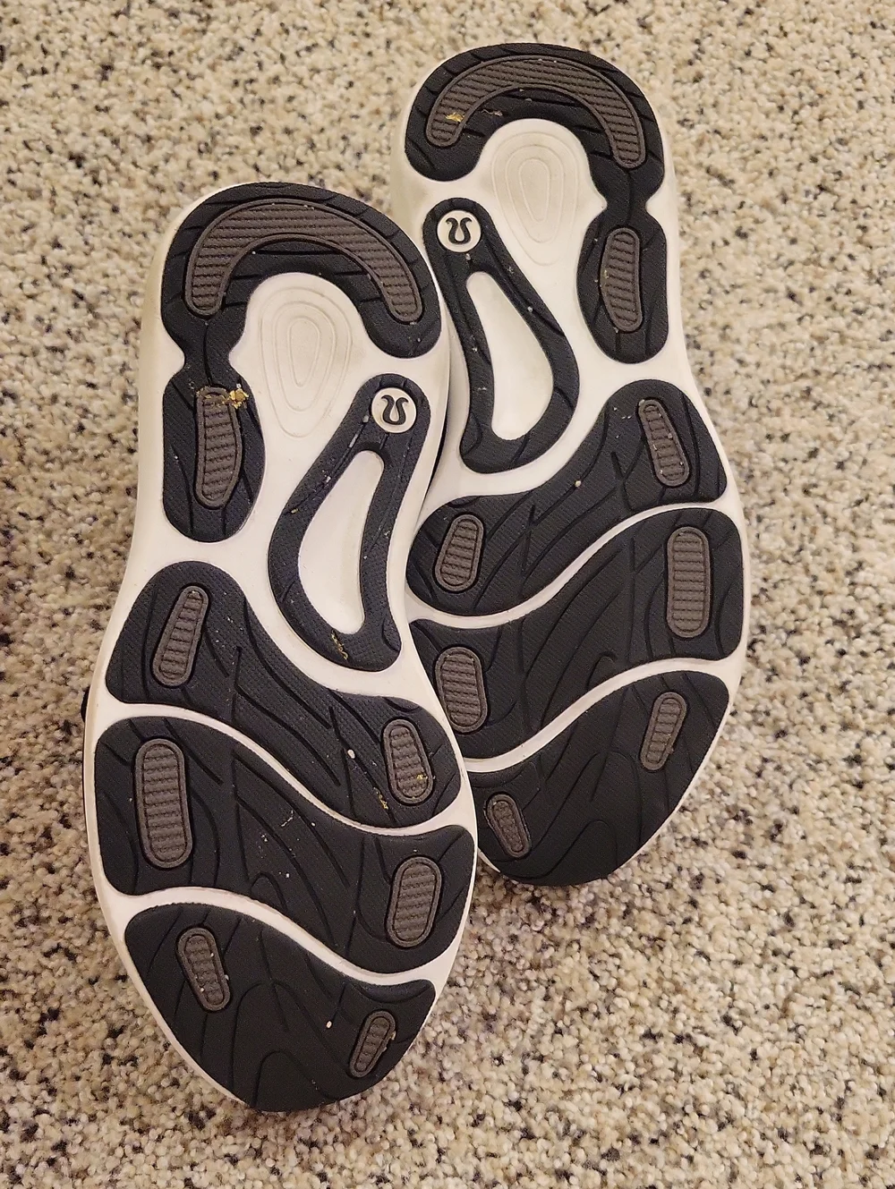 Lululemon Chargefeel Low Women's Workout Sneakers Tennis Shoes Black Anchor Sz 7
